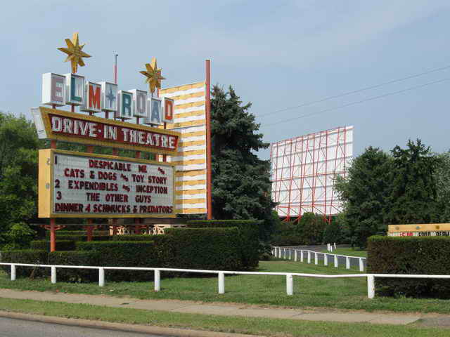 Elm Road Triple Drive-In - 2000S Photos